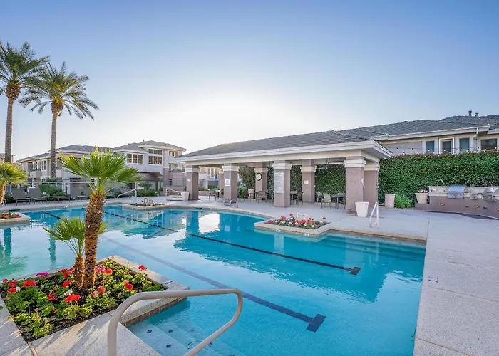 Golf View, Prime Area, Heated Pool, Spa, Luxury * Scottsdale